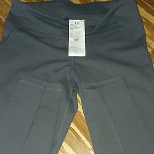 New, never worn Under Armour Heat Gear leggings